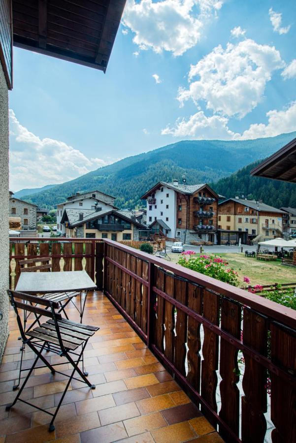 Appartamento Aldo Isolaccia Exterior foto